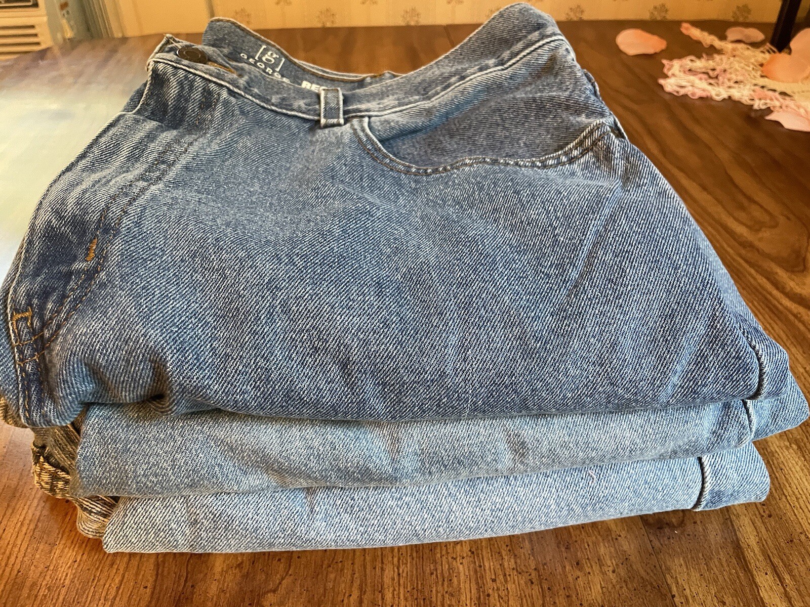 Picture 4 of 18