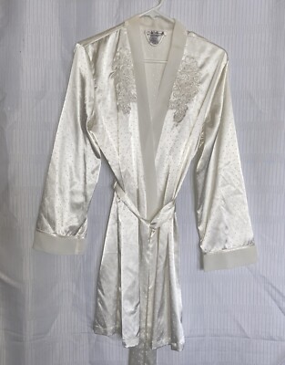 Vintage 80s Linea Donatella Small Ivory Polyester Blend Belted Robe w/Embroidery
