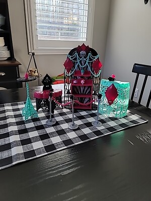 Monster High Frights Camera Action! Premiere Party Playset 2013 Mattel 