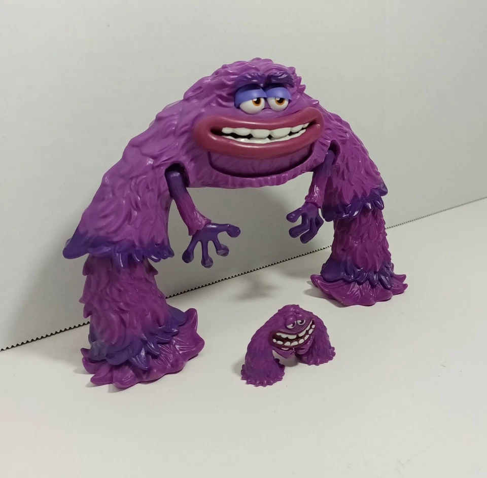 Figura de acción Scare Majors Art Deluxe Disney Monsters University + Mini Foto 3 de 4