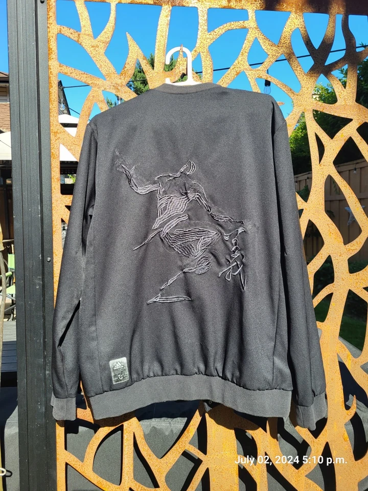 Jaqueta Adidas James Harden varsity edição limitada projetada por Ren Zhe - Imagem 3 de 4