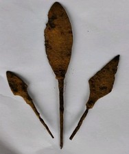 LOT OF 3 ANCIENT ROMAN IRON ARROWHEADS 200-300 AD. War Relics 7-13 cm