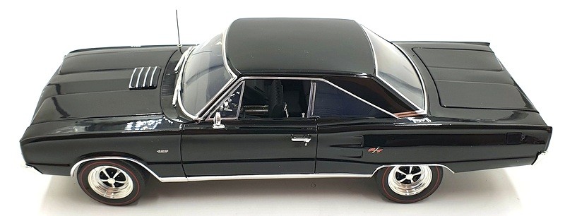 Acme 1/18 Scale Diecast A1806603 - 1967 Dodge Coronet R/T