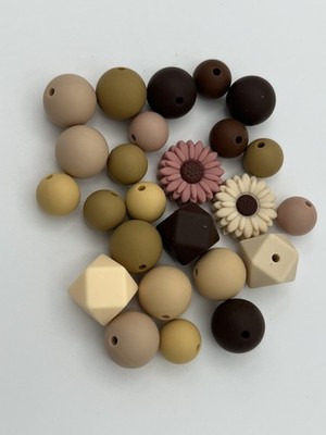 25 Mixed Silicone Daisy & Round Bead Set Brown