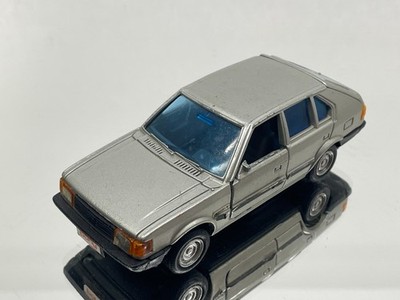 CLOVER TOY KOREA HYUNDAI PONY 1400 GLS - PULLBACK -SILVER MET. 1:35- FAIR - 199