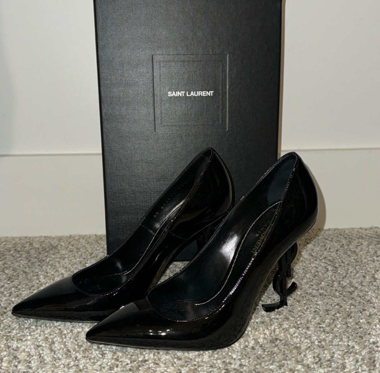 SAINT LAURENT YSL TACCHI 38 5