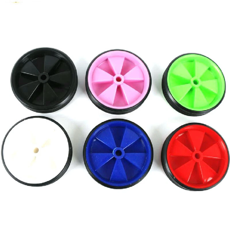 Rubber clearance training wheels