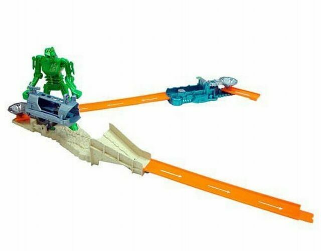 pista hot wheels trick tracks