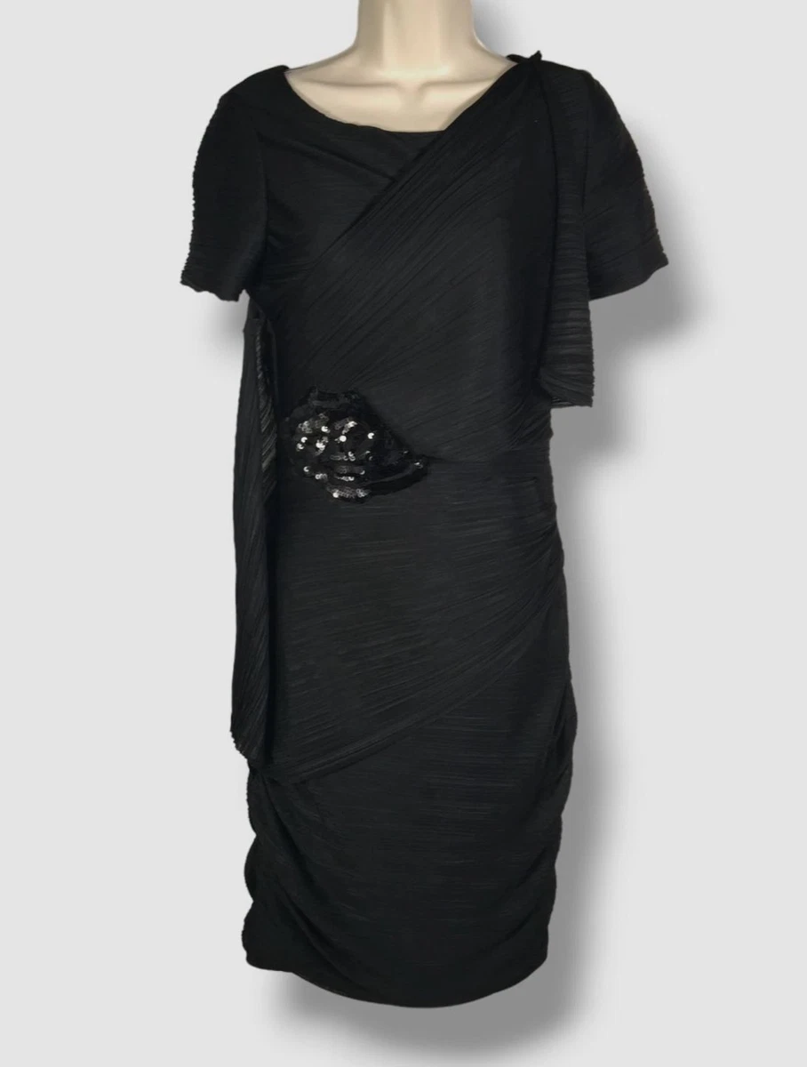 Structured V-neck Mini Dress HALSTON HERITAGE Women's Cap Sleeve Wide Neck  Color-Blocked Casual Office Dress Women