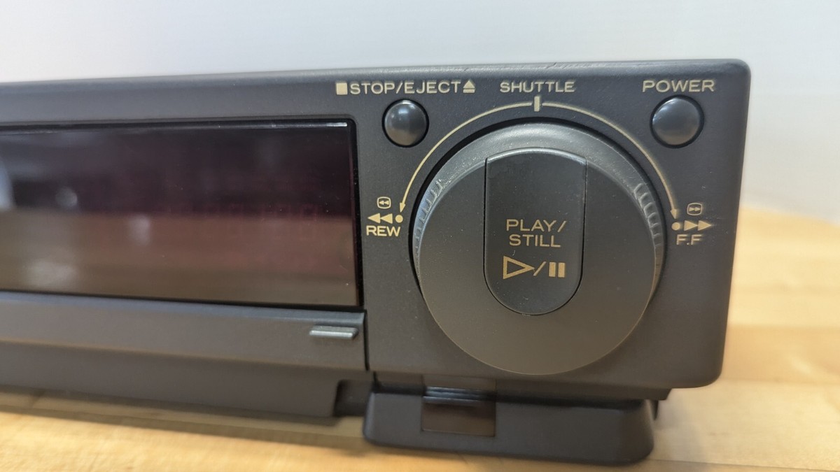 SilverCrest DC-5900, combiné magnétoscope VCR (VHS) / DVD, avec