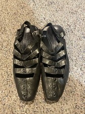 CYDWOQ Vintage Leather Multi-Strap Low Heel Shoes Size: 361/2