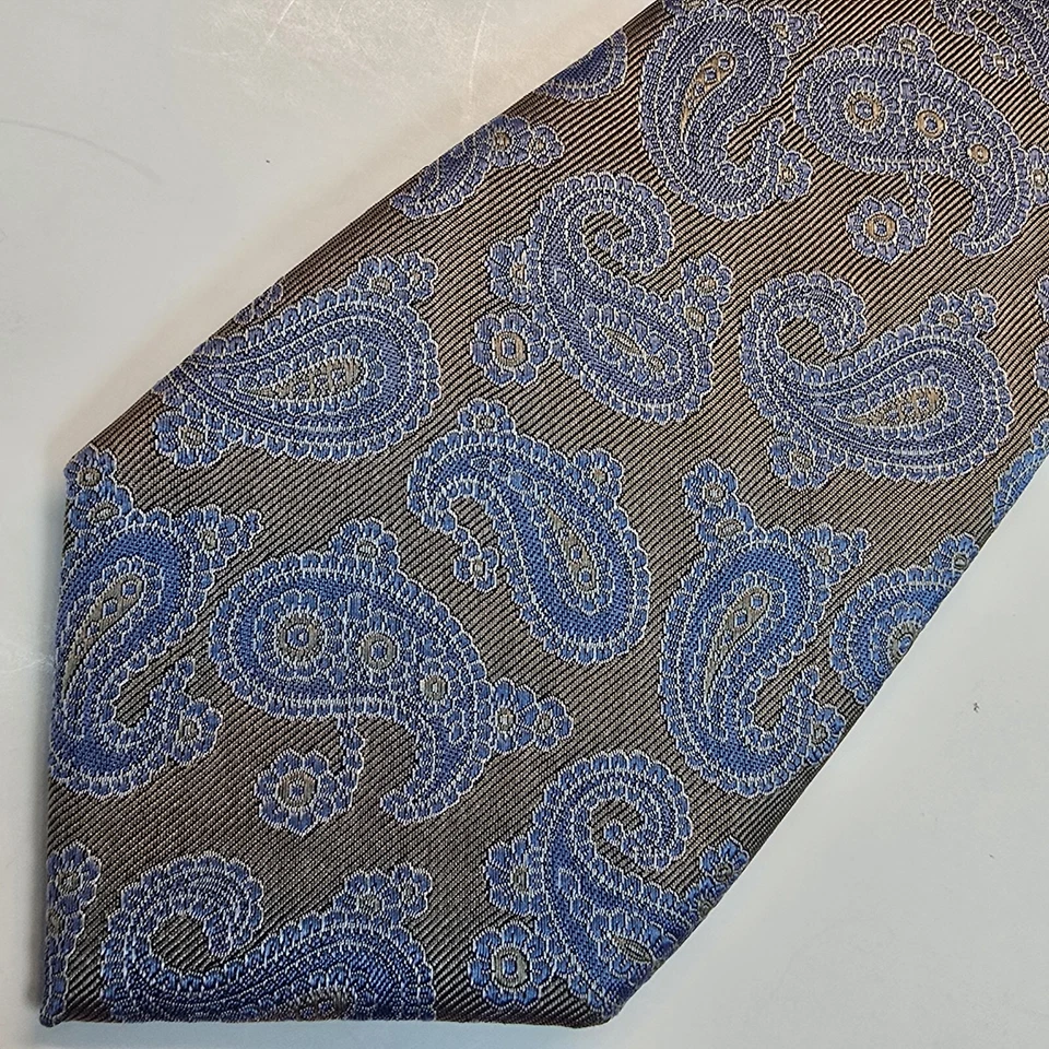 Corbata Enro para hombre plateada y azul cachemira 100 % seda sensación de lujo 58" de largo  Foto 4 de 4