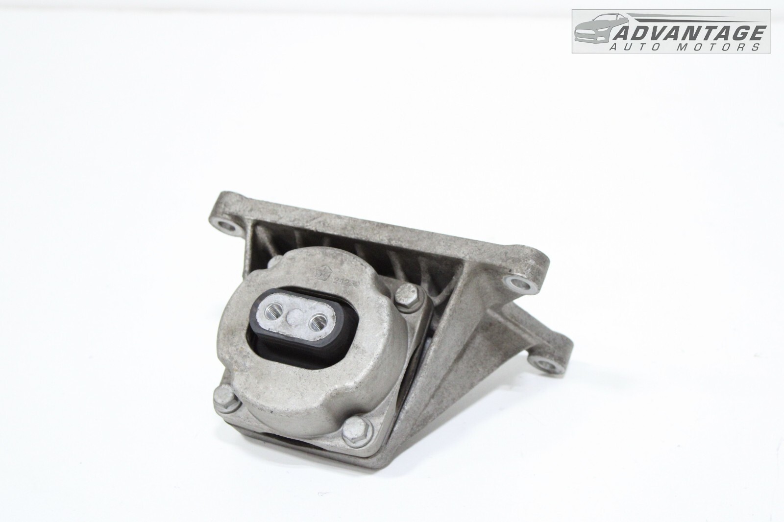 2014-2020 MASERATI GHIBLI AUTO TRANSMISSION GEAR BOX MOUNT BRACKET OEM