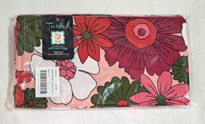 Twisted Ware Pink Boho Flowers Kitchen Hang Tight Towel NEW Pack of 6