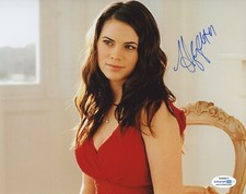 Hayley Atwell Captain America Peggy Autographed Signed 8x10 Photo COA 