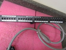 Panel de conexión de voz Panduit RJ45-RJ21 con cable Panduit de 10 pies