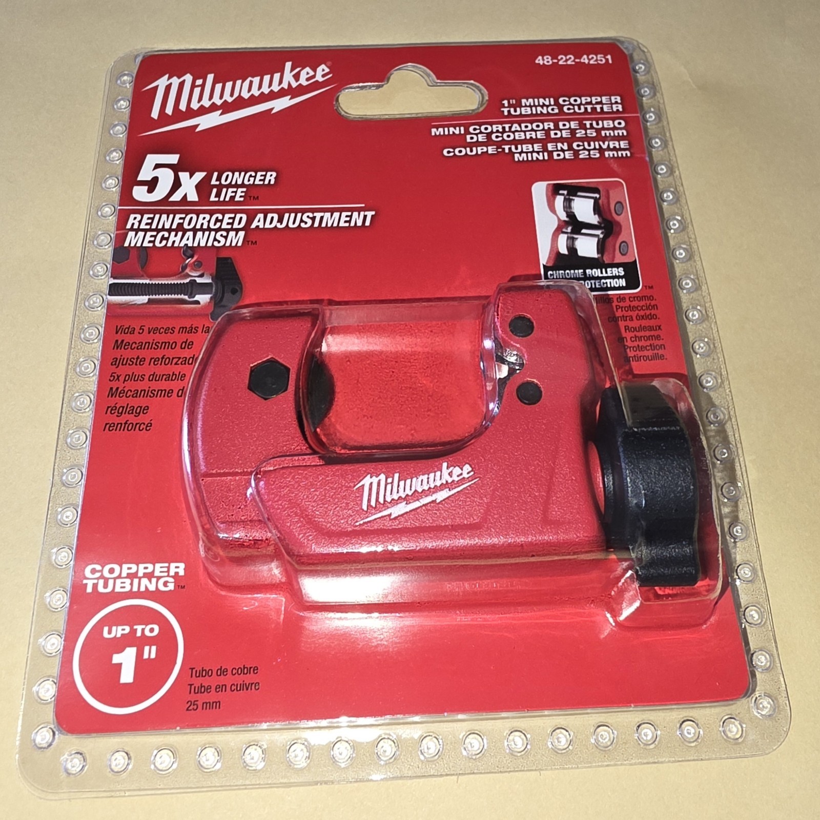 Milwaukee 48-22-4251  ( 1" ) Chrome Roller Mini Copper Tubing Cutter BRAND NEW 