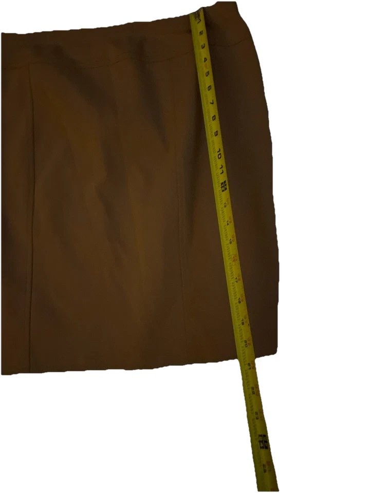 Falda lápiz tejida color camel Ellen Tracy con pliegue talla XL Foto 2 de 4