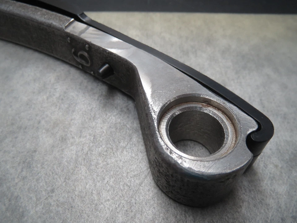 Guía de cadena de distribución inferior derecha para Nissan Altima 2,4 L hecha en Japón ¡Envío rápido! Foto 4 de 4