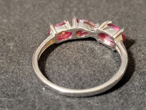Natural Red Ruby Gemstone 925 Silver Jewelry Ring Size 9 0266 - Picture 2 of 6
