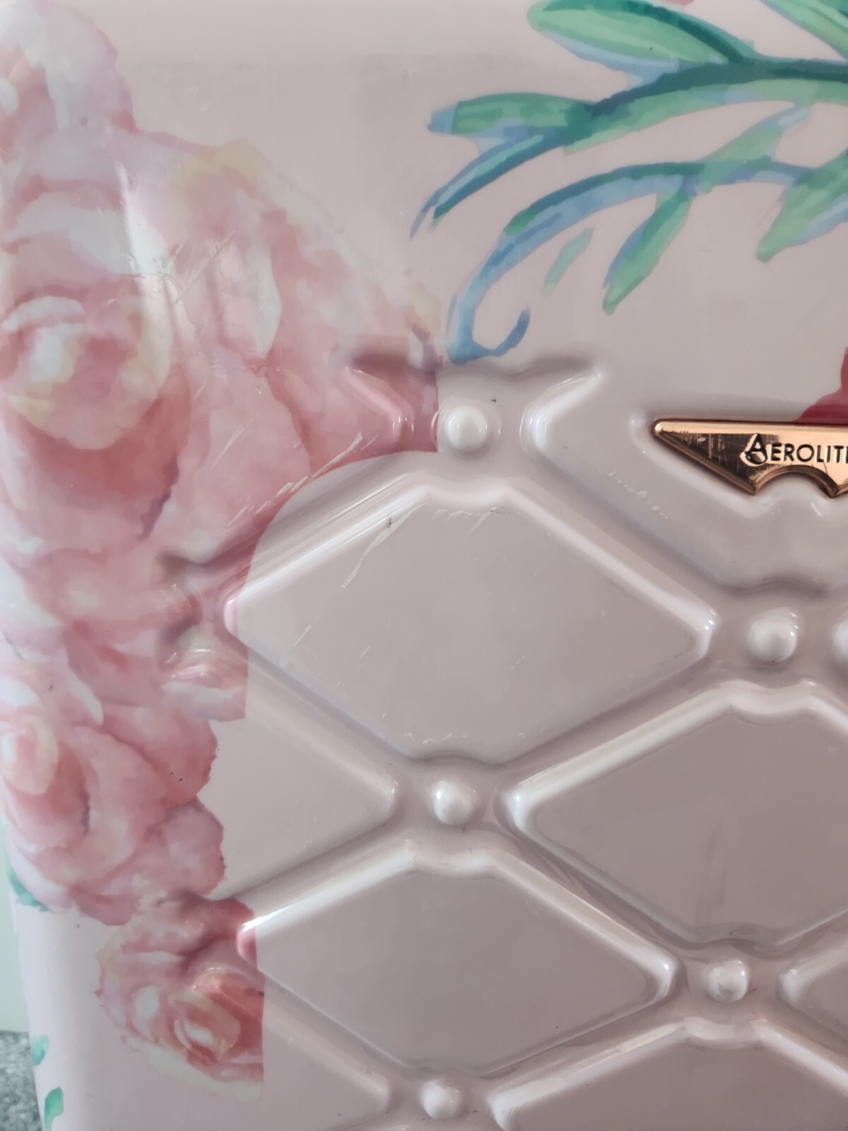 Pink Floral hard shell Aerolite suitcase set of 2, Cabin size & Large