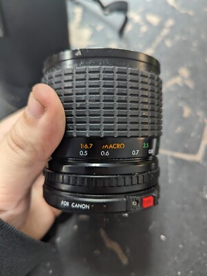 Sigma Zoom Master 35-70mm f/3.5-4.5 M.C. Manual Focus Zoom Lens