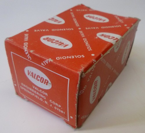 Valcor 51P56G84-1D-794 Solenoid Valve, 24 VDC, 10 W, 35 psi max, Lot of 5 - Picture 8 of 9