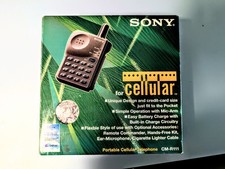 Sony CMR-111 Mobile Phone