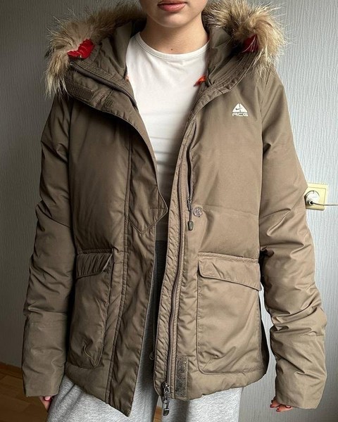 Women Nike ACG Jacket M