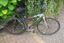 USED LADIES SMILVER AND BLUE  GARY FISHER DROPPED FRAME MOUTAIN BIKE