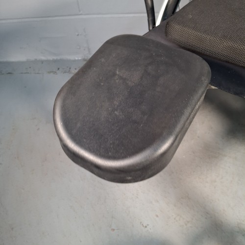 Invacare Action 4 NG Wheel Chair Self Propelled Heavy Duty 160kg Limit Large - Picture 2 of 22