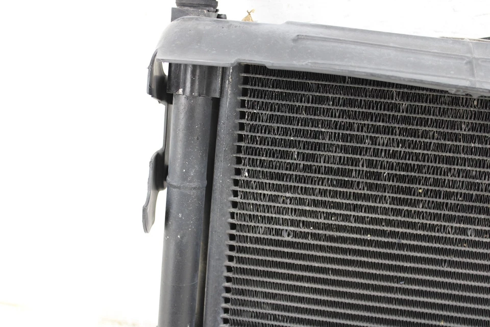 2012-2019 Fiat 500 Radiator / Radiator Fan / Condenser Assembly OEM ML31 - Image 4 of 4