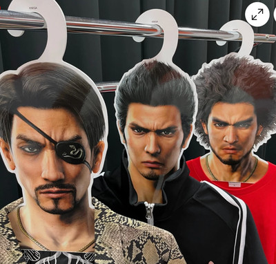 Ryu ga Gotoku Yakuza Kleiderbügel 3er Set Goro Majima Kazuma Kiryu Ichiban Ka...
