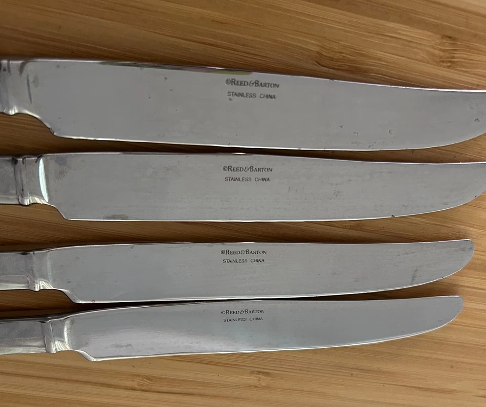 Reed & Barton Stainless Silverware Dinner Knives (Set 4) - Изображение 2 из 3