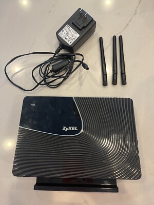 Zyxel Media Router Dual Band Media Router NBG5715 w/450 Mbps 2.4/5.0 GHz (Used)