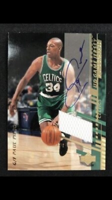 2000-01 Upper Deck UD Game Jersey Paul Pierce Autographed #PP-H 