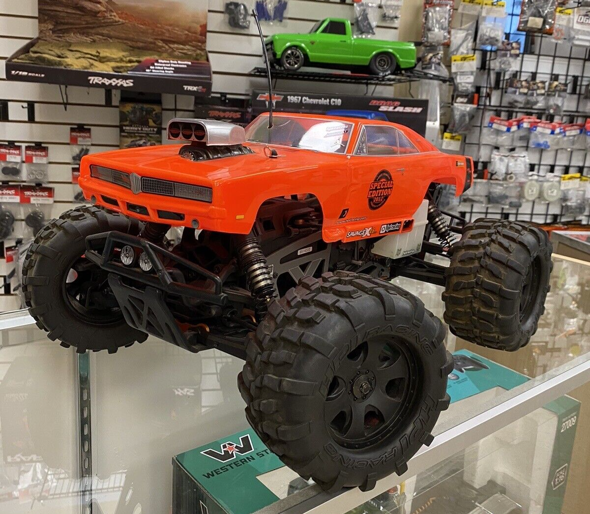 HPI SavageX 4.6 Special Edition '69 Dodge Charger RT, All Original