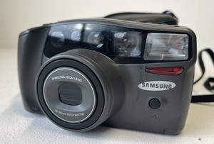 Samsung AF Zoom 105s Digital Film Macro Camera