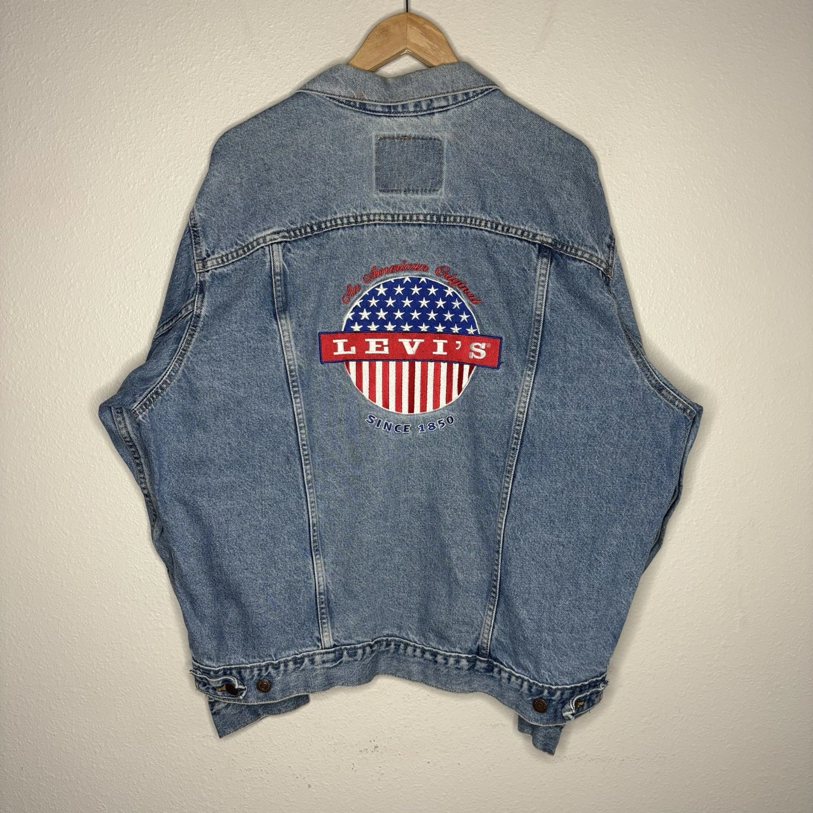 Levi Strauss Denim Jacket 70507-0389 Men’s Size Large Made in USA Vintage
