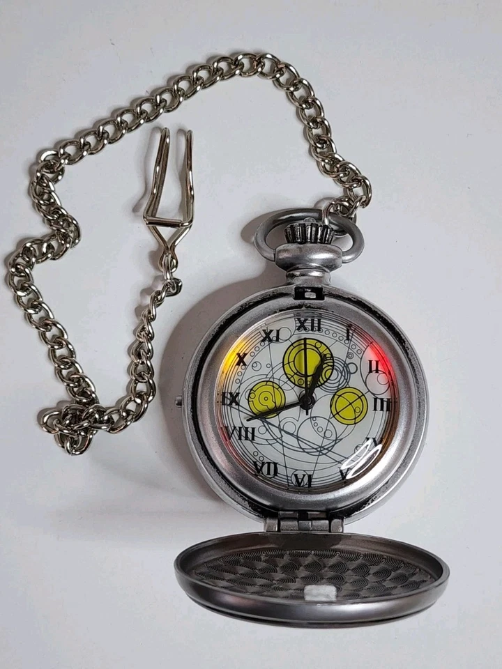 Doctor Who The Tenth 10th Doctor Fob Watch Lights and Sounds 2007 Works Foto 2 de 4