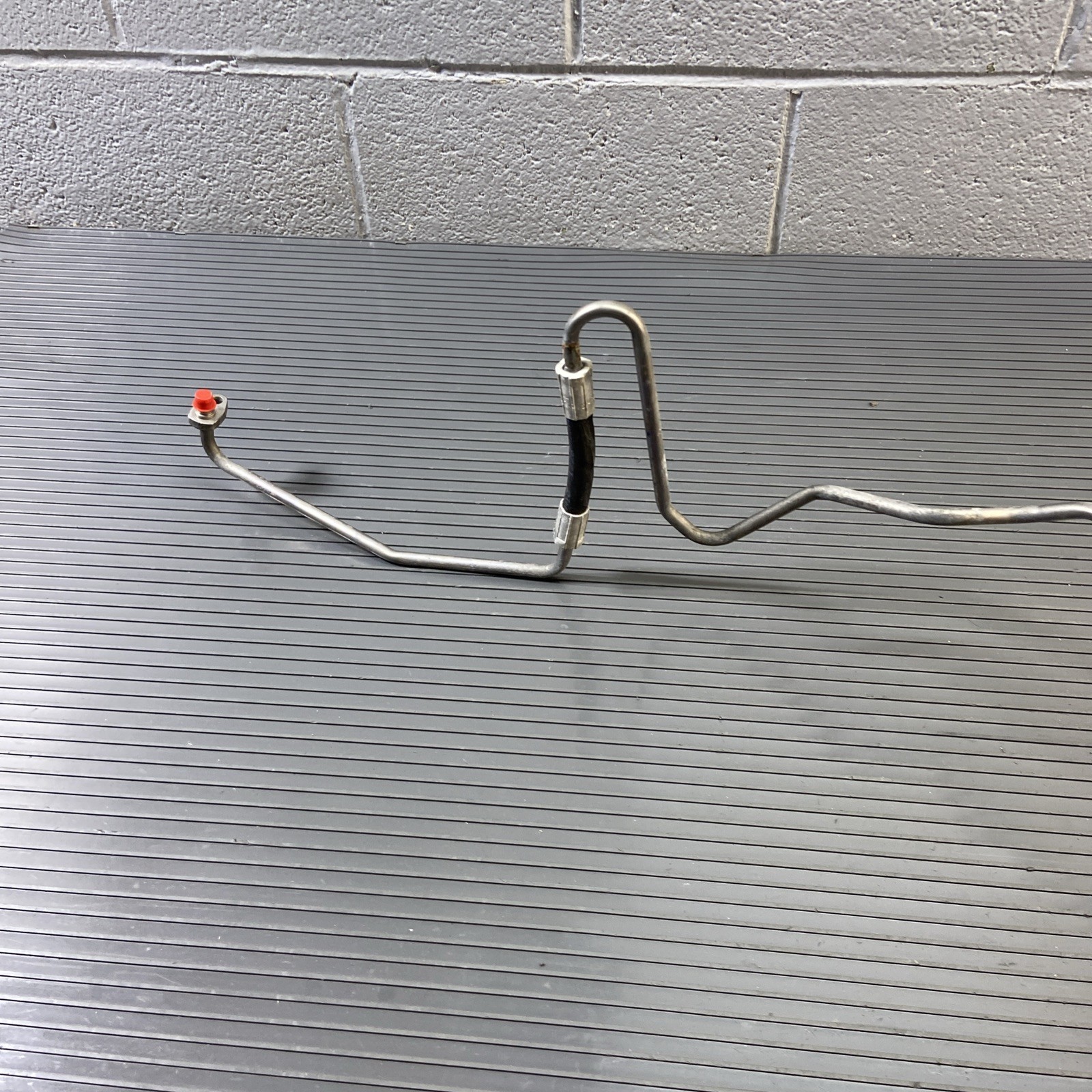 2017-2023 Rolls Royce Dawn RR6 Oil Pressure Line Hose 16k Miles OEM 6782643