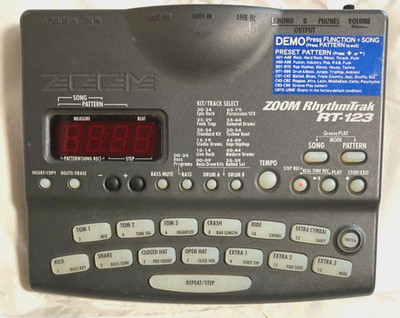 Zoom RT-123 Rhythm Trak Drum Machine Tested & Working From Japan Free Shipping