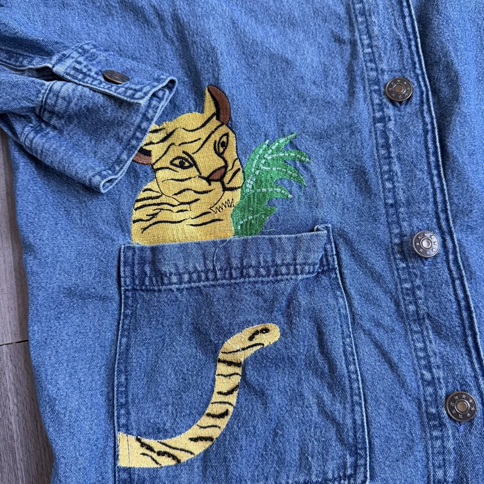 Vintage Animal Denim Jacket Womens Blue Embroidered Animals Quacker Factory - Image 3 of 4