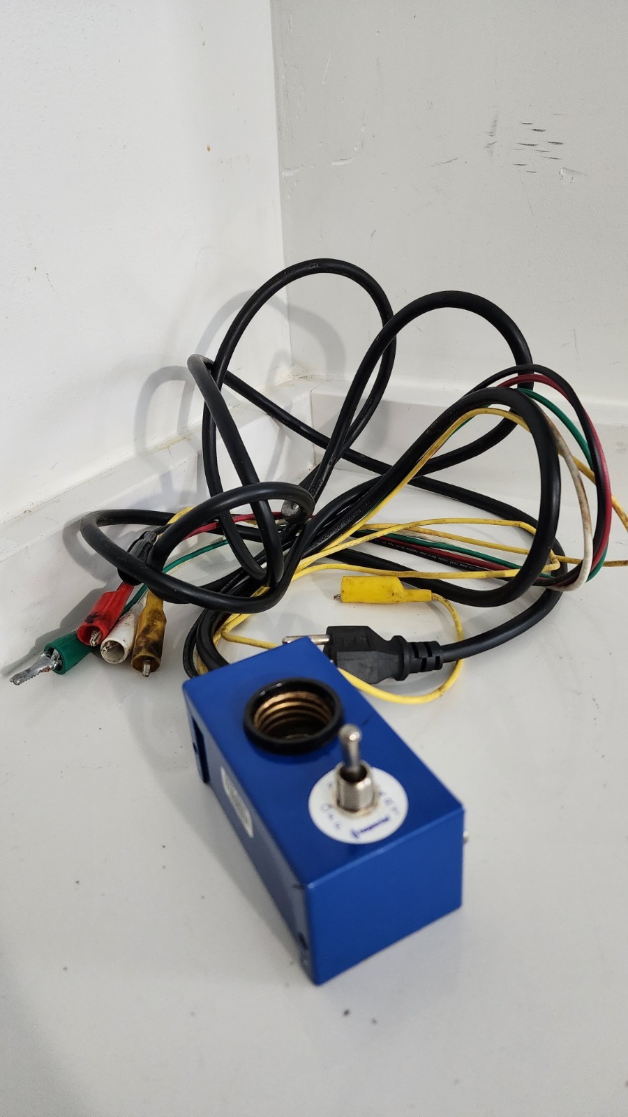 Quick-Start Hermetic Compressor Starter