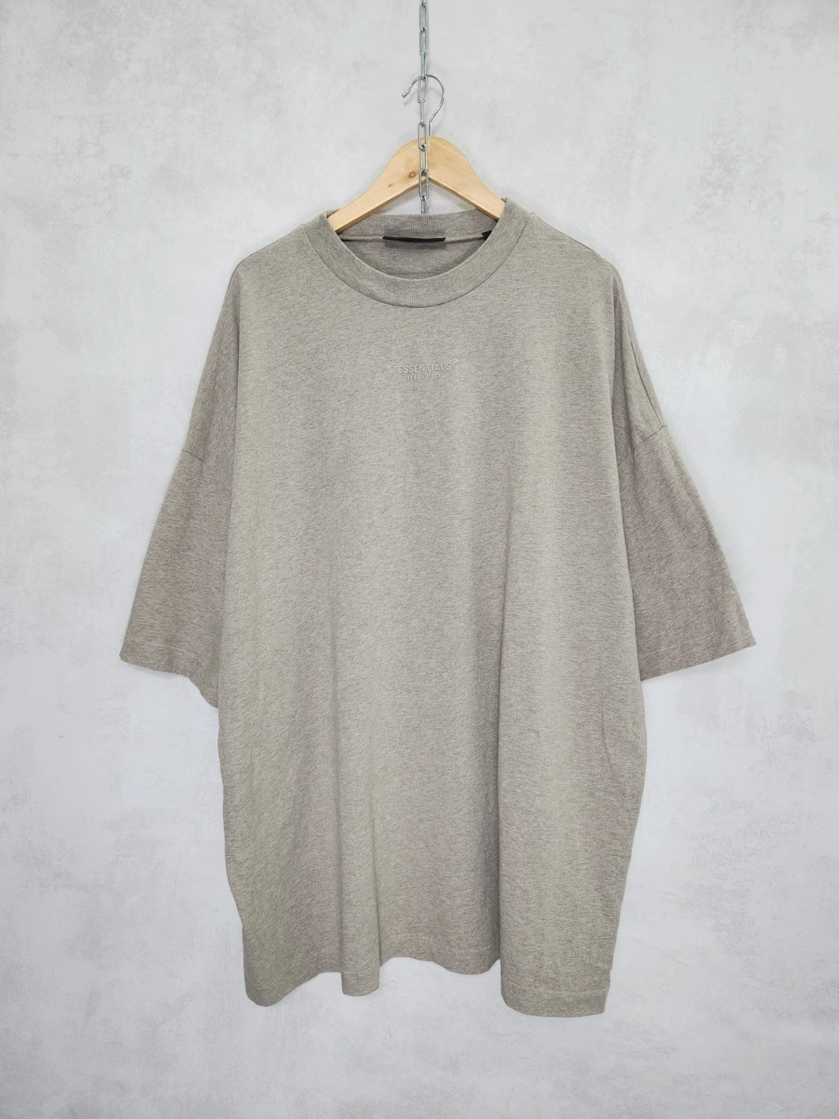 T shirt Fear of god Essentials oversize marrone XL core heather