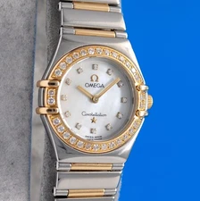 Ladies Omega Constellation 18K Gold Watch White MOP Diamond Dial & Bezel 1365.75