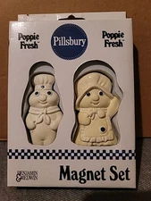 Pillsbury Doughboy Poppin'Fresh &Poppie'Fresh  Magnet Set  NiB 1988