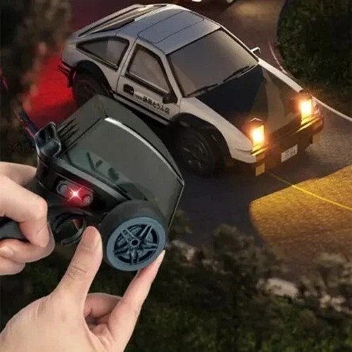 AE86 1:64 Mini Desktop Remote Control Drift Car 2.4G High-Speed 4WD Racing Car - Picture 6 of 15