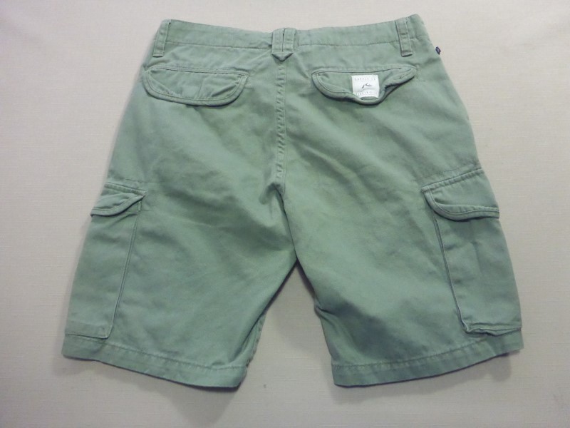 087 BOYS NWOT RUSTY RELAXED FIT KHAKI CARGO SHORTS SZE 12 $70 RRP.