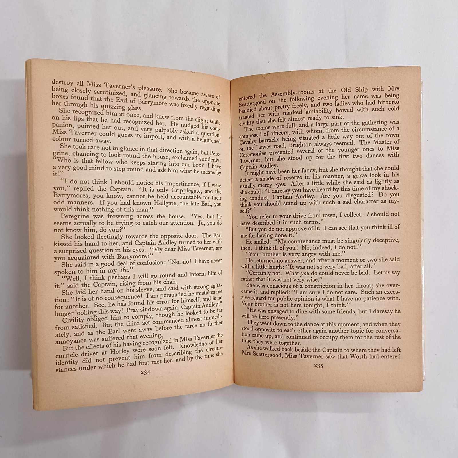Regency Buck Novel By Heyer Published By Pan Books in